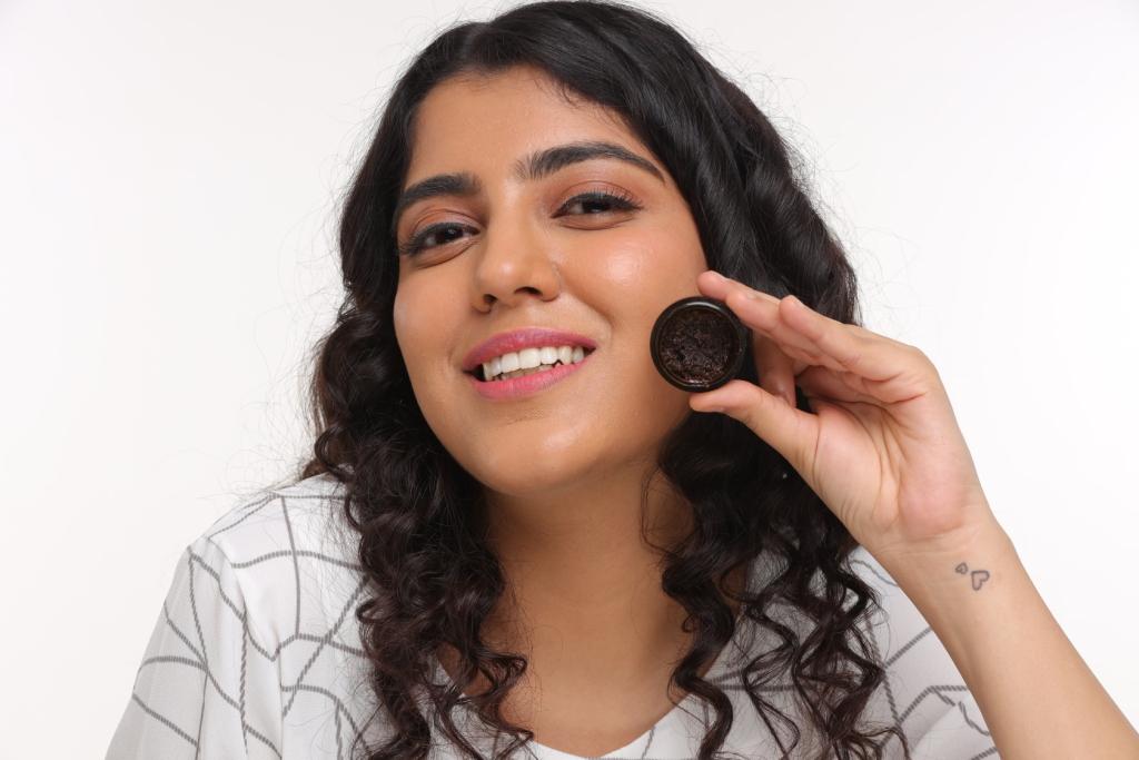 Beetroot Lip Scrub - 8g